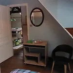 La Dragee Hote, Vakantiehuis