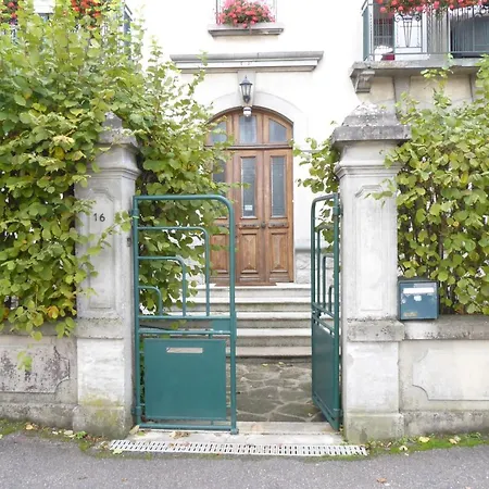 La Dragee Hote, Дом отдыха *