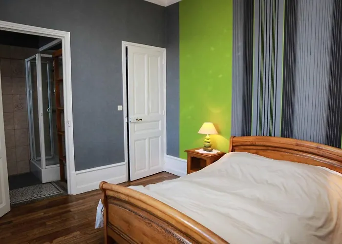 Hébergement de vacances La Dragée Hôte, *